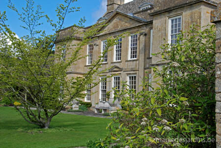 Bourton House Garden