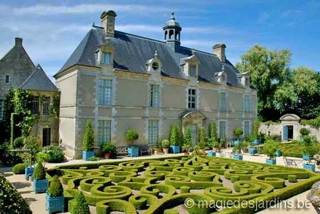 Jardin du château de Brécy